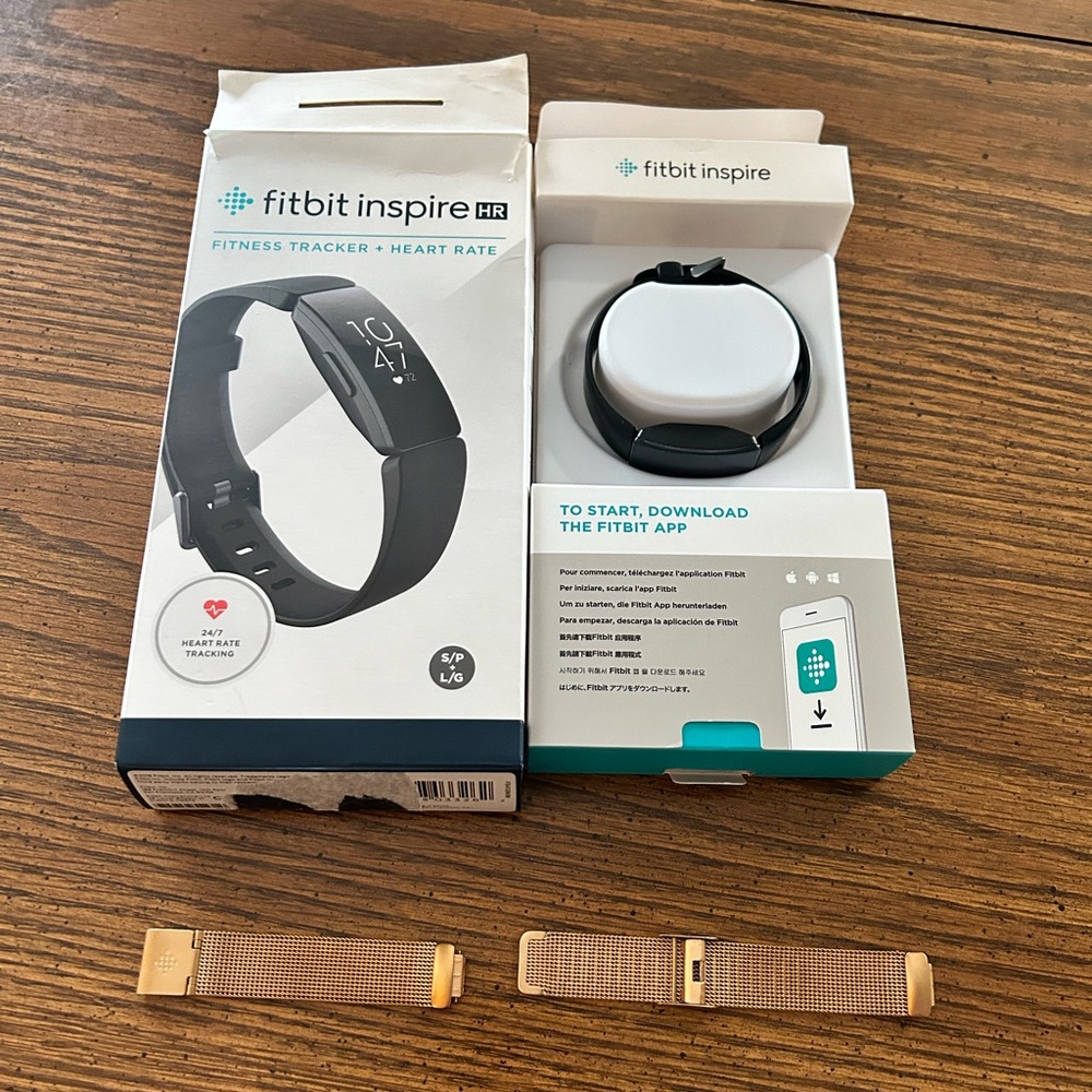 ✨Fitbit Inspire HR w/ Gold Bracelet✨